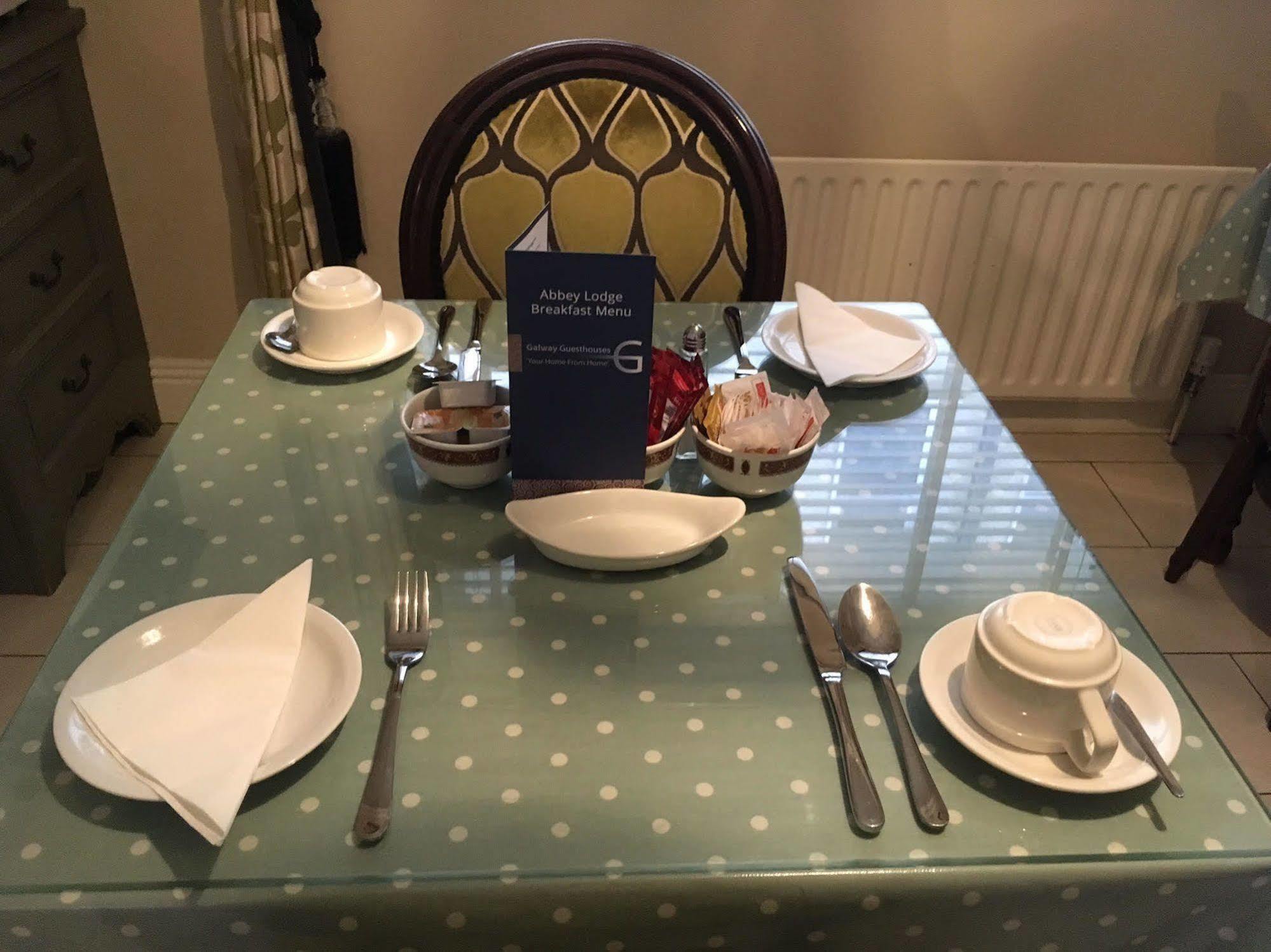 Abbey Lodge B&B Galway Extérieur photo
