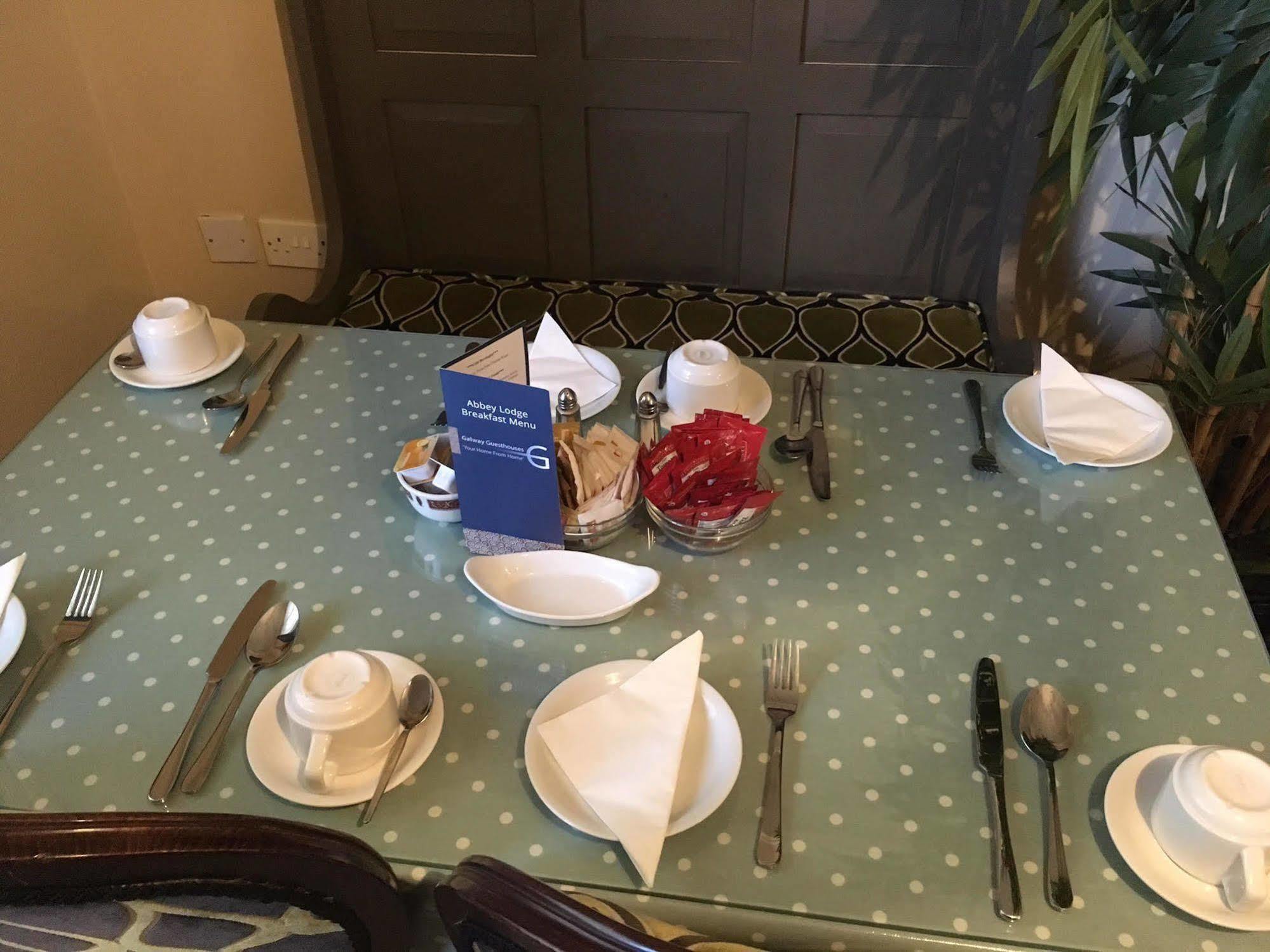 Abbey Lodge B&B Galway Extérieur photo